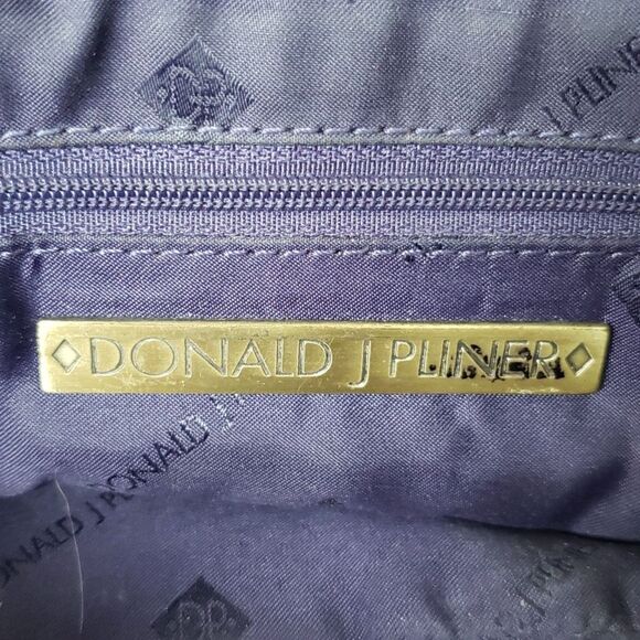 Donald J. Pliner Purse Bronze Metallic Croc Embossed East West Shoulder Bag - Picture 7 of 8